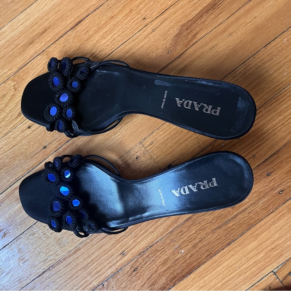 prada kitten heels - Picture 3 of 7